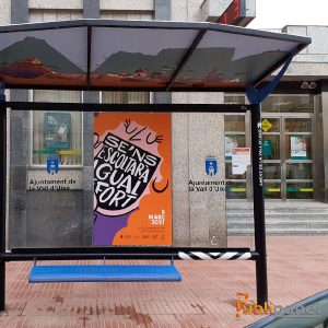 publipanel-publicidad-exterior-8M-la-vall-duixo-marquesina-2