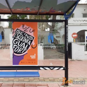 publipanel-publicidad-exterior-8M-la-vall-duixo-marquesina-7